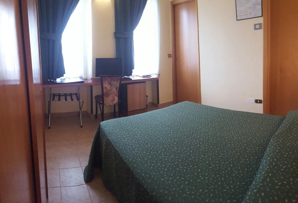 Nuovo Albergo Chieti Buitenkant foto