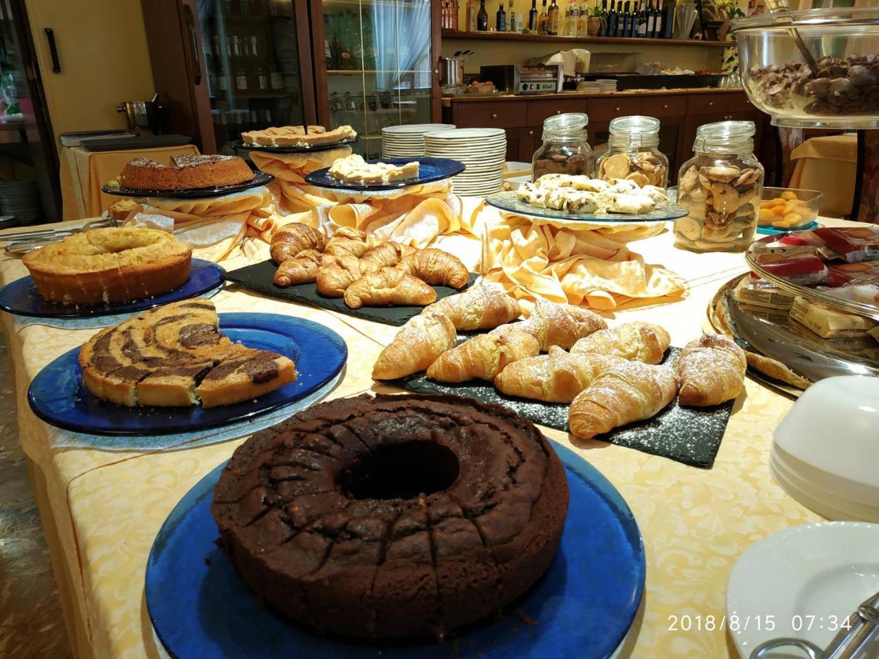 Nuovo Albergo Chieti Buitenkant foto